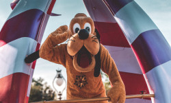Spicerhaart taking thirteen families to Disneyland Paris
